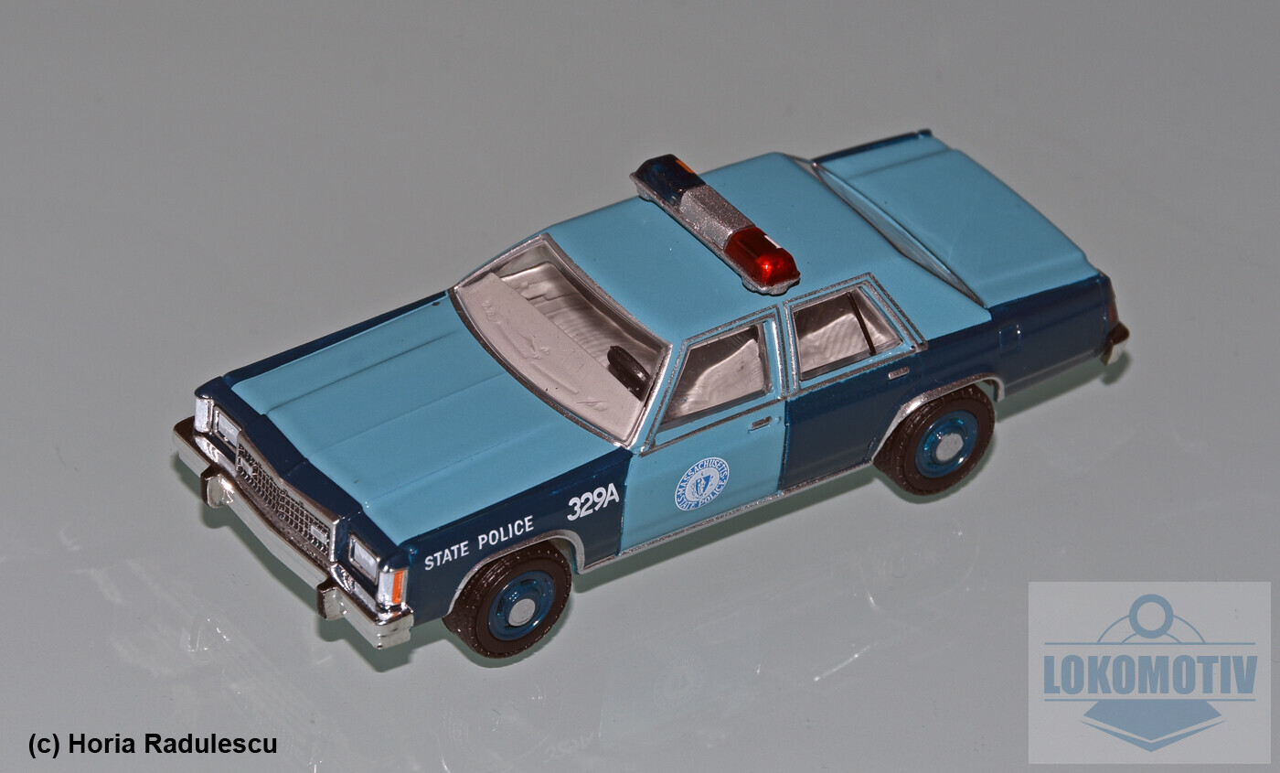 64-Mass-State-Police-Ford-LTD-S-1.jpg