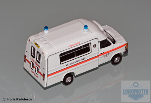 64 Ford Transit Mk II Ambulance UK 2
