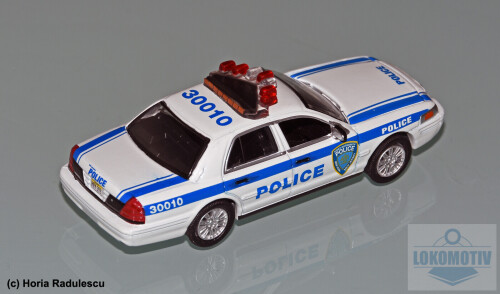 64 PAPD Ford Crown Vic 2003 2