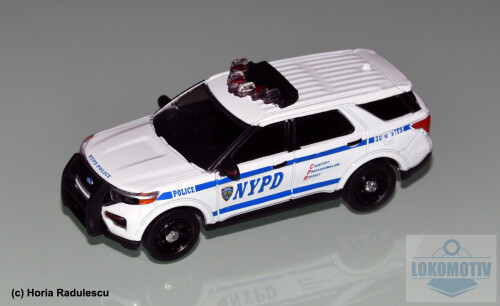 64-NYPD-Ford-Explorer-Police-Interceptor-Utility-2020-1.jpg