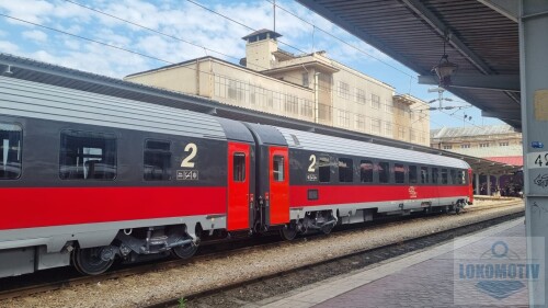 CFR Călători vagoane și locomotive modernizate (15)